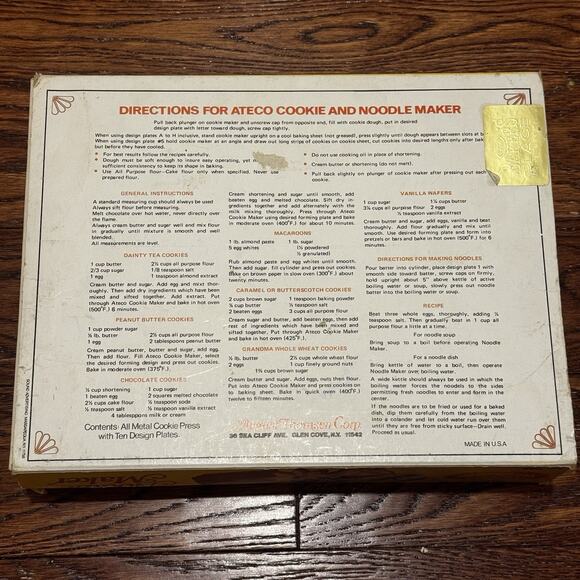 Vintage The Original Cookie & Noodle Maker Christmas Cookie Press Cottage Core - Picture 2 of 9